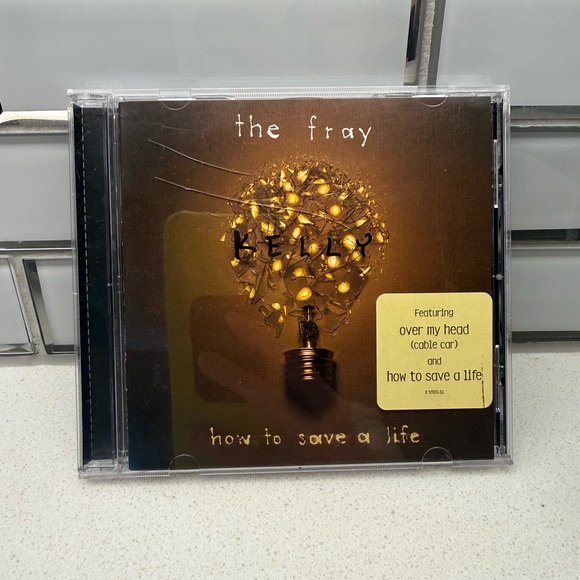 Vintage Signed The Fray CD How to Save a Life 2005 Autographed - Picture 2 of 12